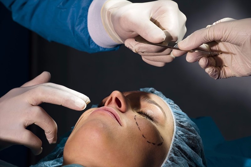 Are there different types of face-lift procedures?