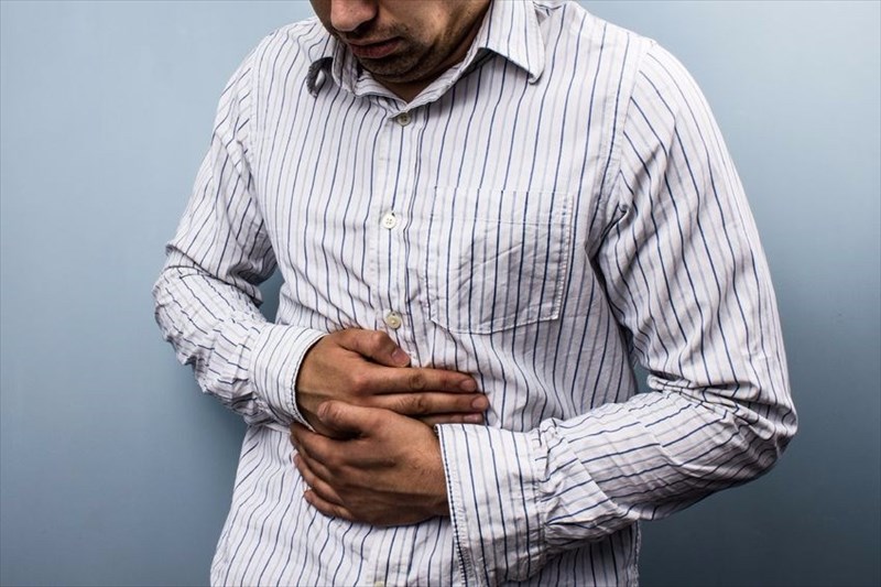What are the symptoms of Crohn’s disease?