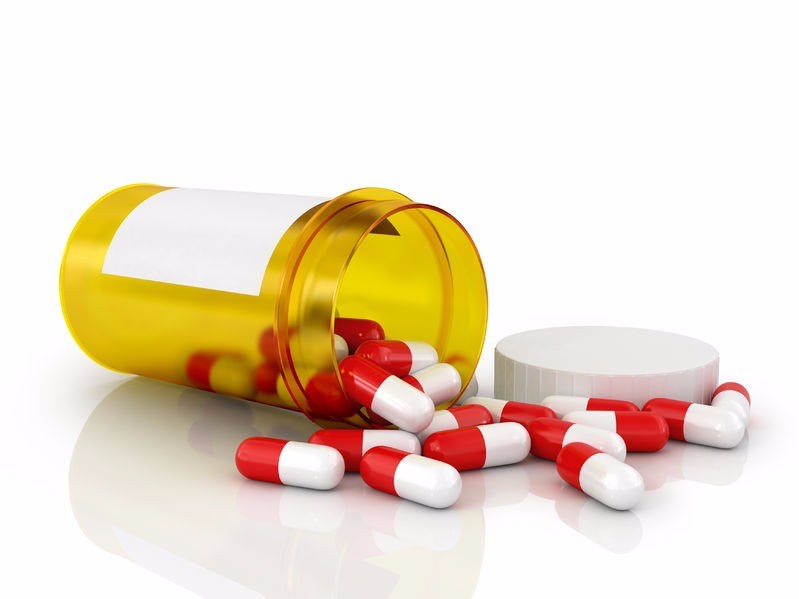 How are peptic ulcers treated?