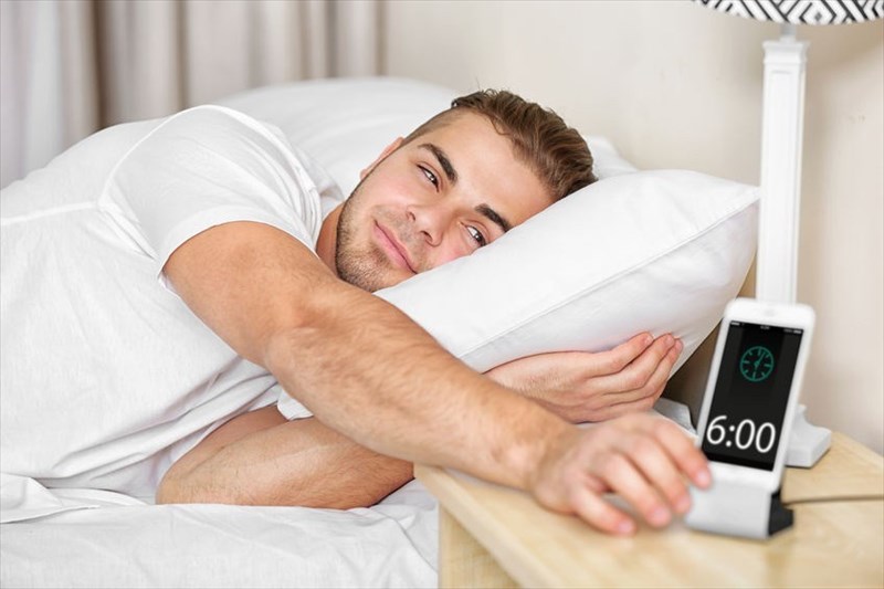 Living with and managing insomnia